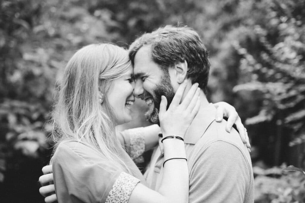 5 clés pour améliorer vos relations et renforcer votre bien-être tout en restant vous-même 1 Seance decouverte Juliette Christophe Sarah Galvan Photographe 3